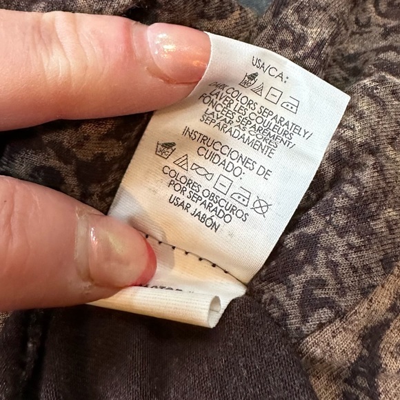 CalvinKlein Jeans Top XL long sleeve V-neck w/extra stitching, gathers@shoulder - Picture 6 of 7